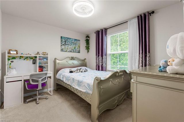 215 Lorraine DR, Williamsburg, VA 23185