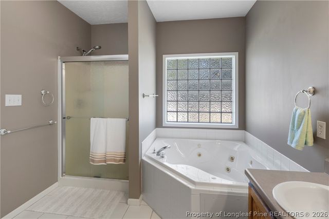 2922 Marcus James Drive, Fayetteville, NC 28306