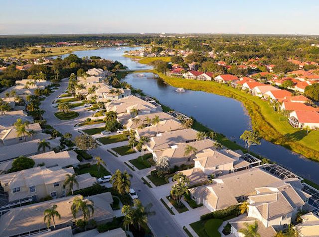 625 Masters Way, Palm Beach Gardens, FL 33418