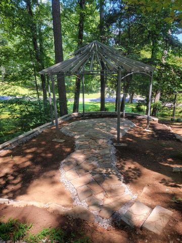 1909 Beech Cove Drive NW, Cleveland, TN 37312