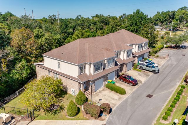 141 Big Oaks Lane, Niceville, FL 32578