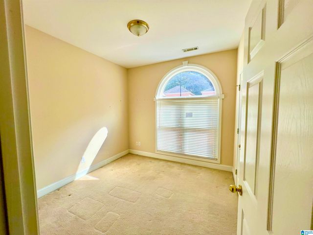 4815 SOUTHERN OAKS LANE, Birmingham, AL 35235