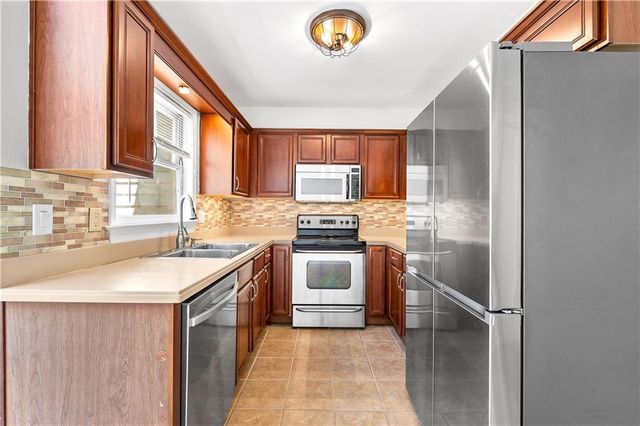 46 Mount Vernon Circle, Atlanta, GA 30338