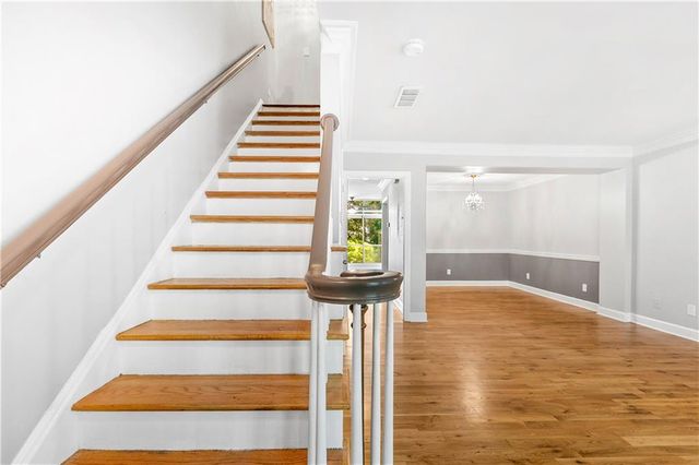 46 Mount Vernon Circle, Atlanta, GA 30338