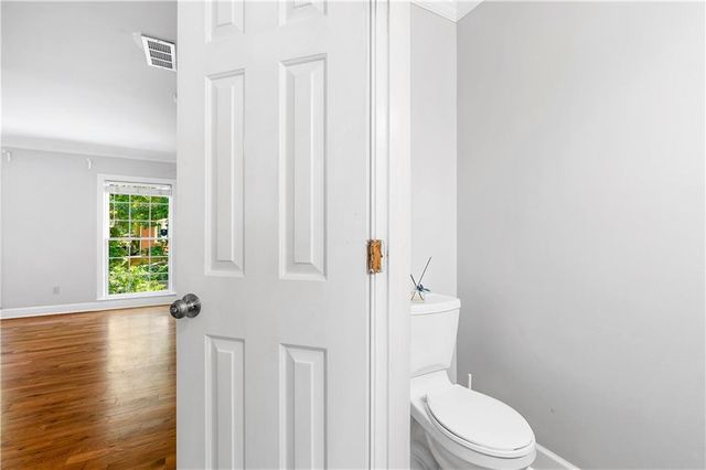 46 Mount Vernon Circle, Atlanta, GA 30338