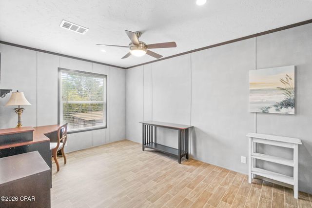 3516 Enterprise Circle, Chipley, FL 32428