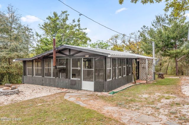 3516 Enterprise Circle, Chipley, FL 32428