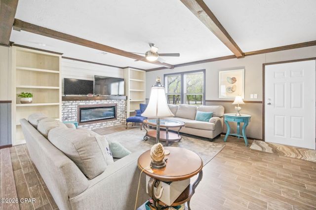 3516 Enterprise Circle, Chipley, FL 32428