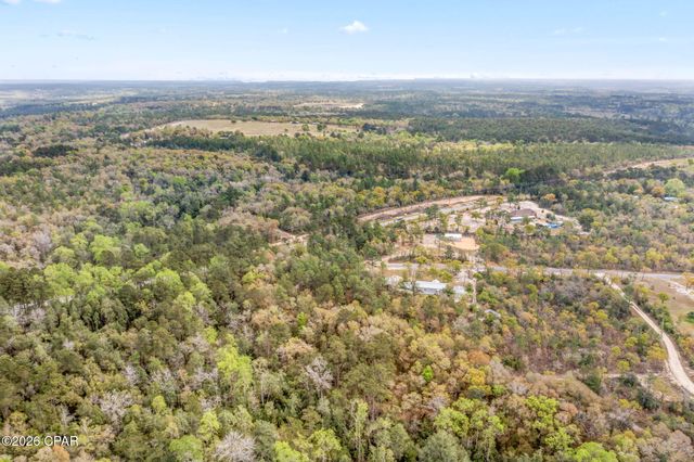 3516 Enterprise Circle, Chipley, FL 32428