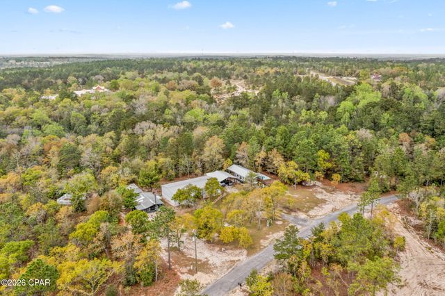 3516 Enterprise Circle, Chipley, FL 32428