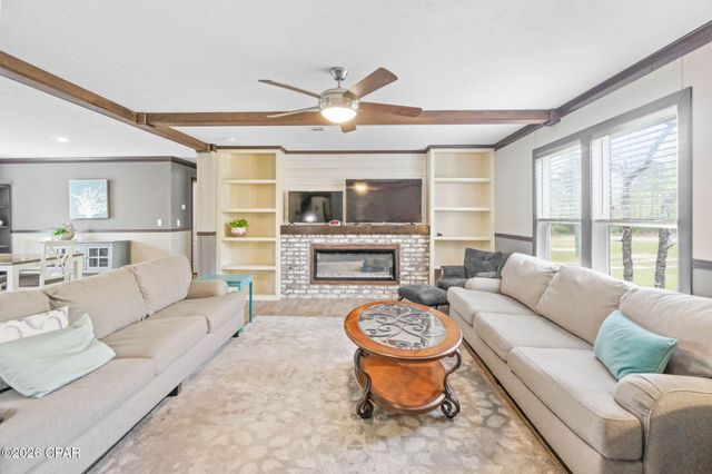 3516 Enterprise Circle, Chipley, FL 32428