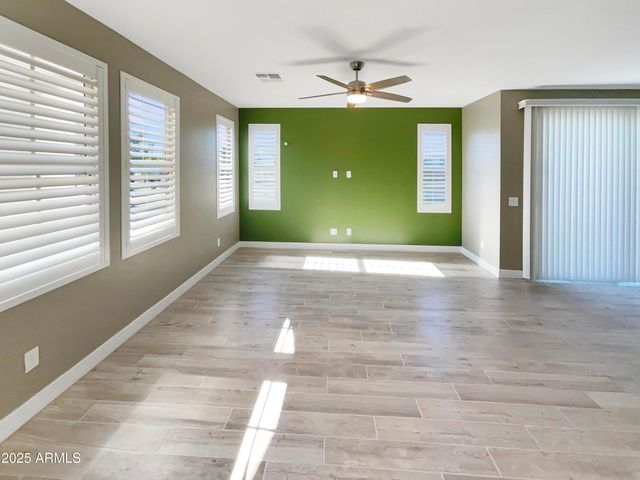 25722 N 20TH Lane, Phoenix, AZ 85085