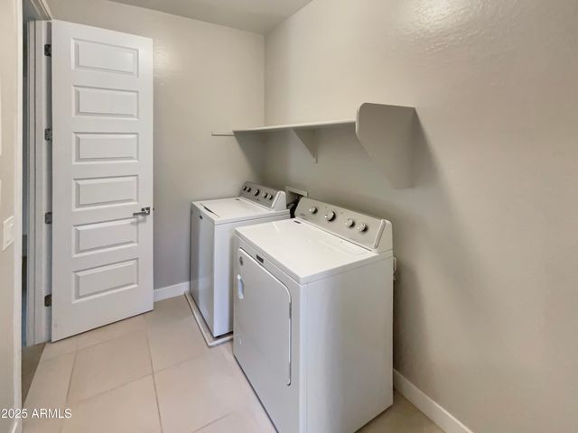 25722 N 20TH Lane, Phoenix, AZ 85085