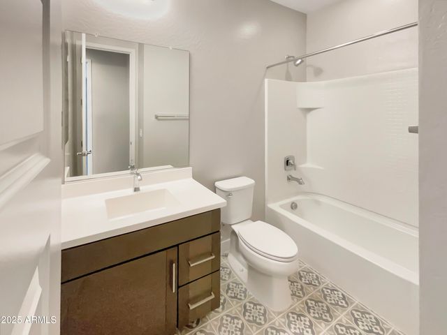 25722 N 20TH Lane, Phoenix, AZ 85085