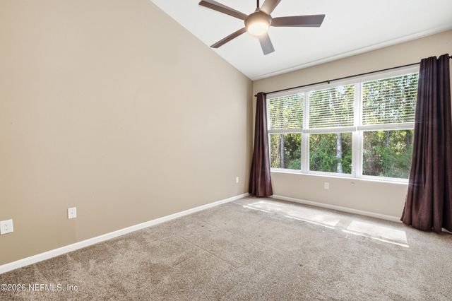 8733 LITTLE SWIFT Circle 23D, Jacksonville, FL 32256