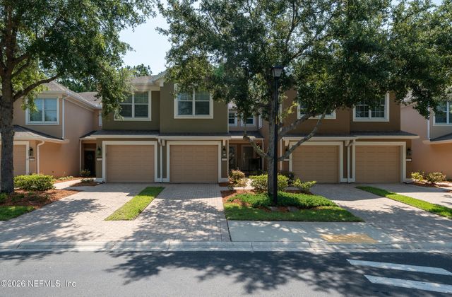 8733 LITTLE SWIFT Circle 23D, Jacksonville, FL 32256