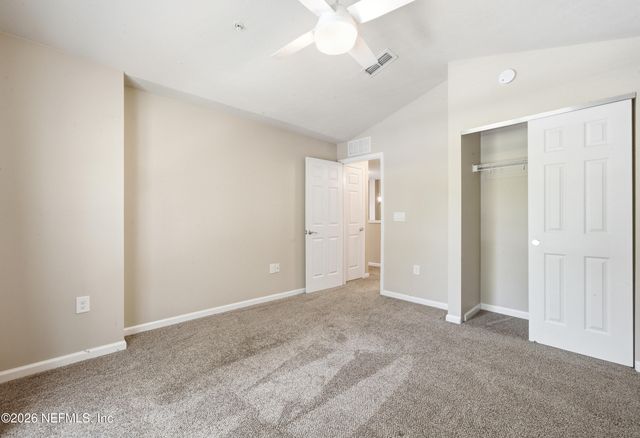8733 LITTLE SWIFT Circle 23D, Jacksonville, FL 32256