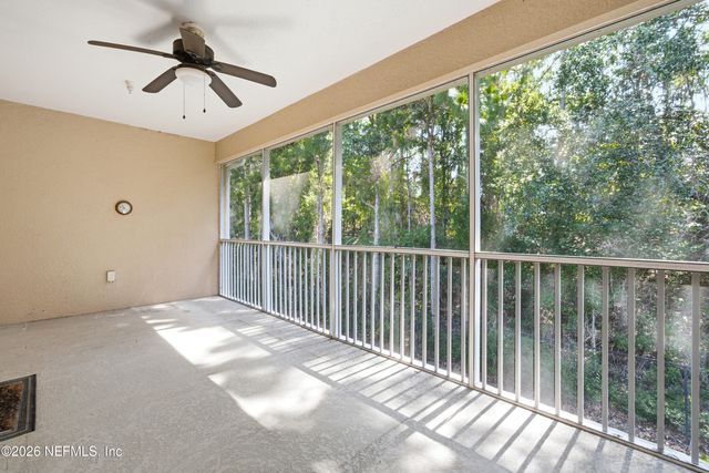 8733 LITTLE SWIFT Circle 23D, Jacksonville, FL 32256