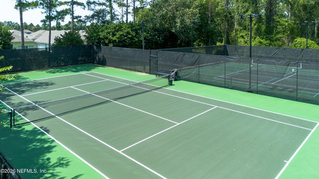 8733 LITTLE SWIFT Circle 23D, Jacksonville, FL 32256