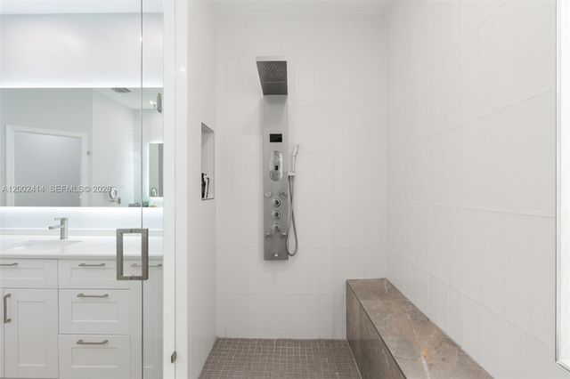 7476 Brunswick Cir, Boynton Beach, FL 33472