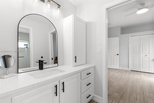 7476 Brunswick Cir, Boynton Beach, FL 33472