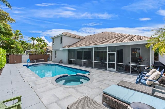 7476 Brunswick Cir, Boynton Beach, FL 33472