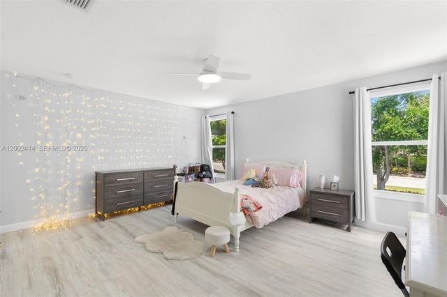 7476 Brunswick Cir, Boynton Beach, FL 33472