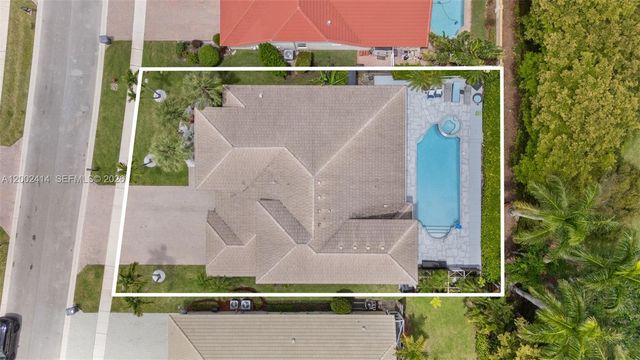 7476 Brunswick Cir, Boynton Beach, FL 33472
