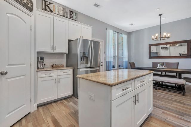 15420 Elm Bluff Way, Fort Worth, TX 76262