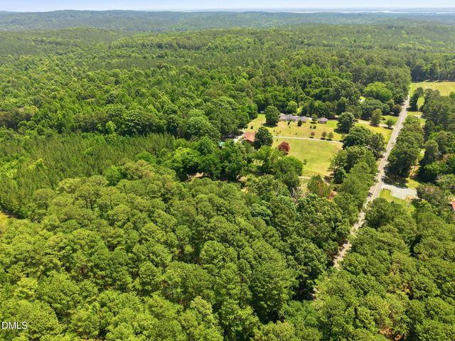 2185 Hanks Chapel Road, Pittsboro, NC 27312