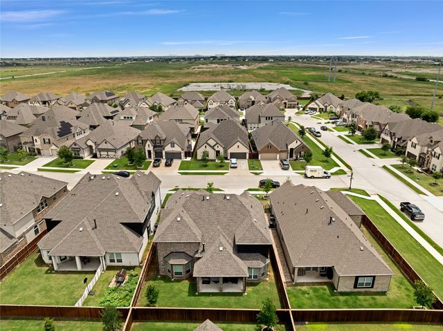 566 Long Meadow Drive, Haslet, TX 76052