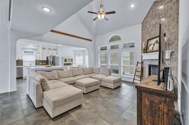566 Long Meadow Drive, Haslet, TX 76052