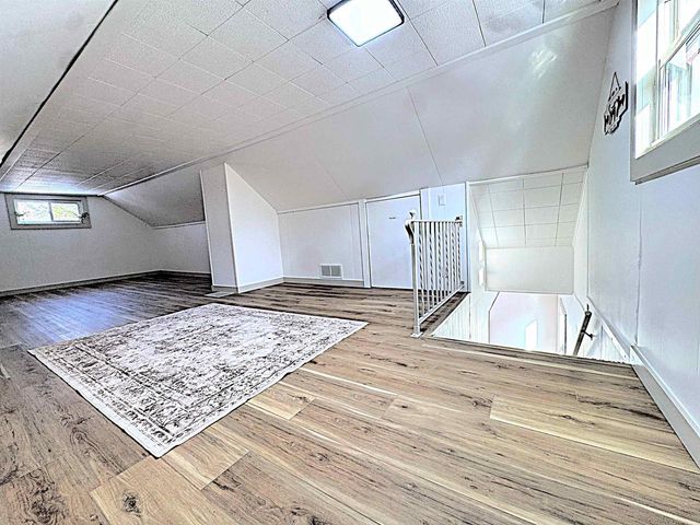 1702 S PERKINS STREET, Appleton, WI 54914