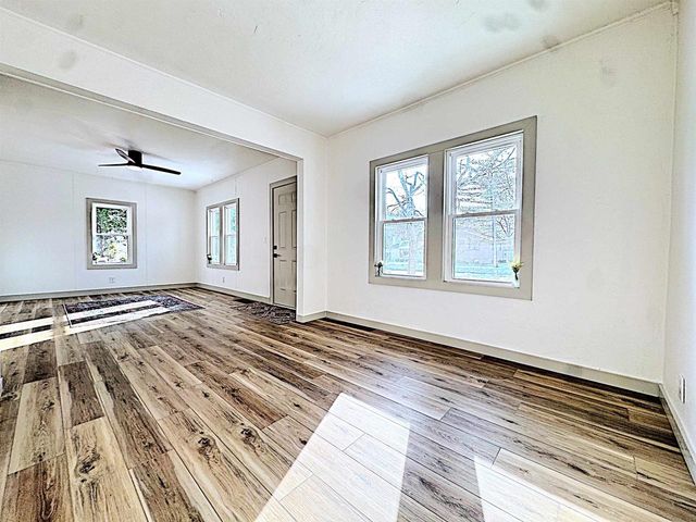 1702 S PERKINS STREET, Appleton, WI 54914