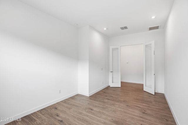 10218 S 21st Drive, Phoenix, AZ 85041