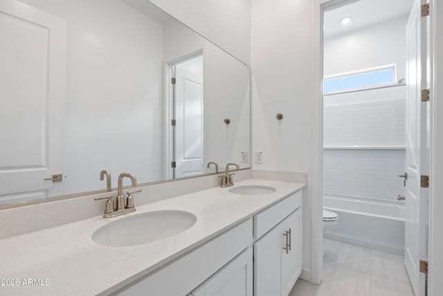 10218 S 21st Drive, Phoenix, AZ 85041