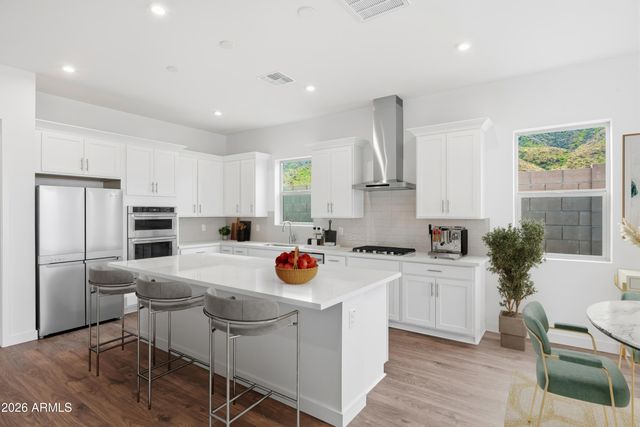 10218 S 21st Drive, Phoenix, AZ 85041