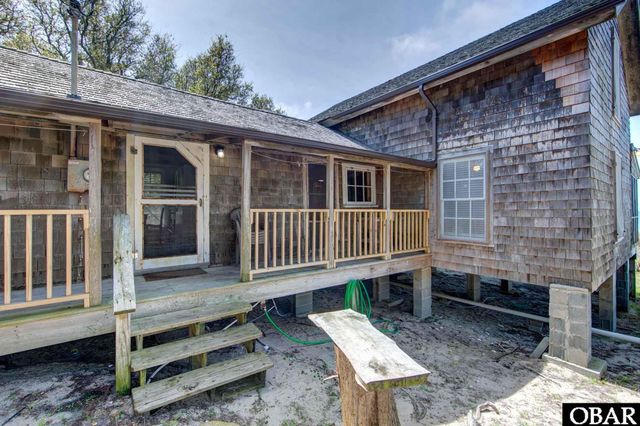 90 Sarah Ellen Drive, Ocracoke, NC 27960