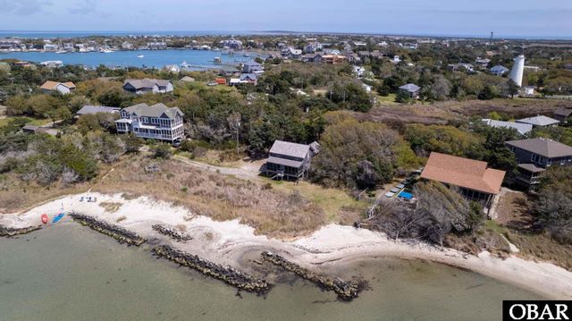 90 Sarah Ellen Drive, Ocracoke, NC 27960