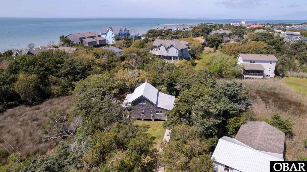 90 Sarah Ellen Drive, Ocracoke, NC 27960