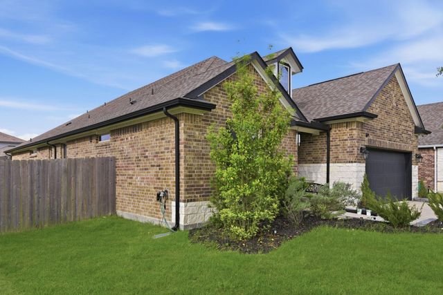 18802 Lynnwood Crest Lane, Manvel, TX 77578