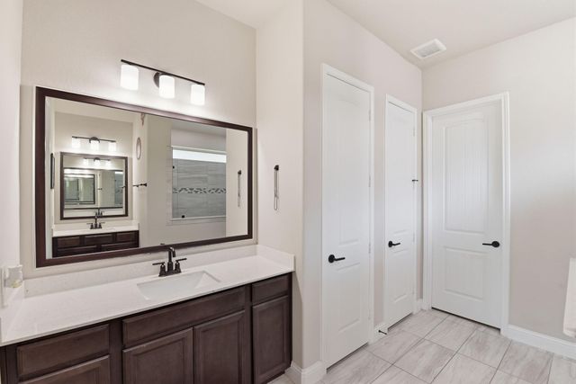 18802 Lynnwood Crest Lane, Manvel, TX 77578