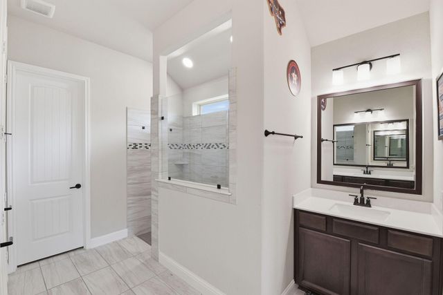 18802 Lynnwood Crest Lane, Manvel, TX 77578