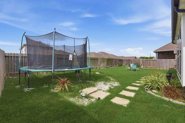 18802 Lynnwood Crest Lane, Manvel, TX 77578