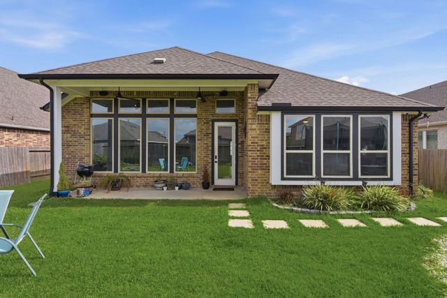 18802 Lynnwood Crest Lane, Manvel, TX 77578