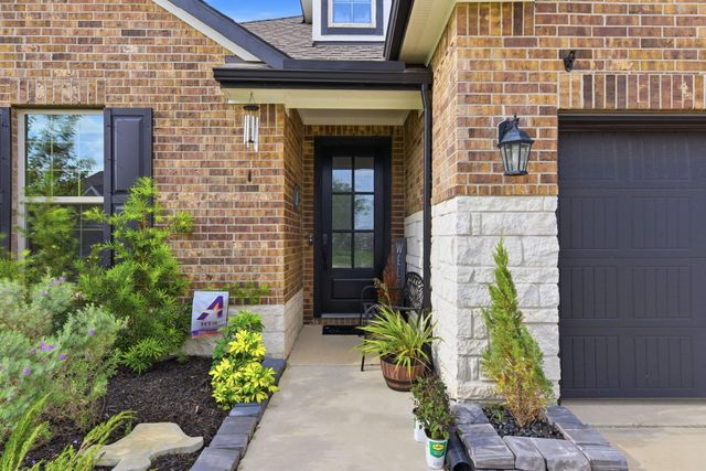 18802 Lynnwood Crest Lane, Manvel, TX 77578