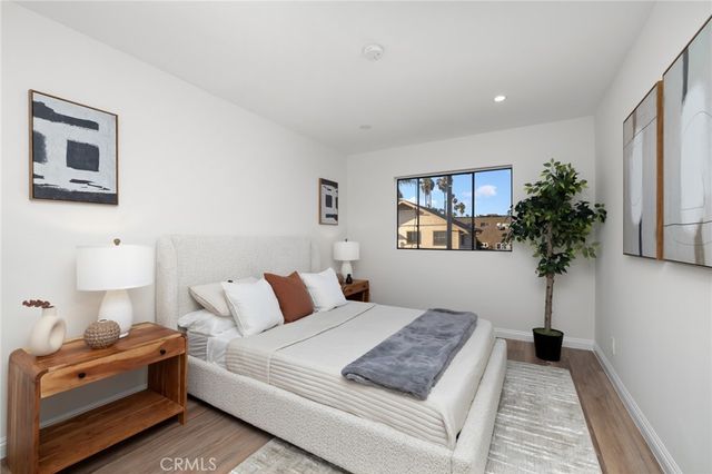 300 S Reno Street 303, Los Angeles, CA 90057