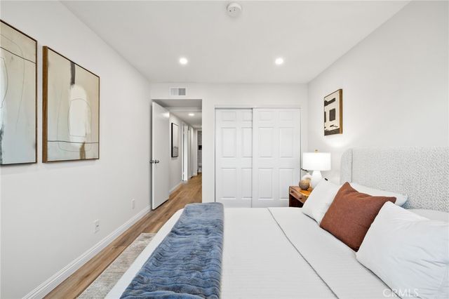 300 S Reno Street 303, Los Angeles, CA 90057