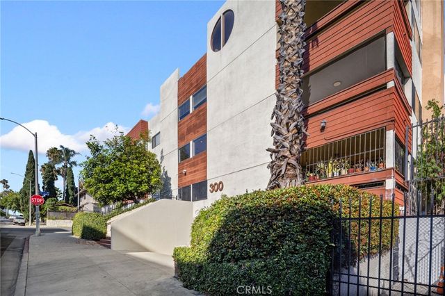 300 S Reno Street 303, Los Angeles, CA 90057