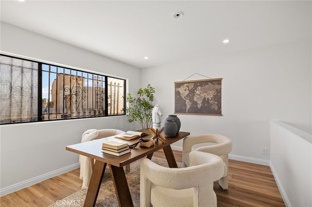 300 S Reno Street 303, Los Angeles, CA 90057